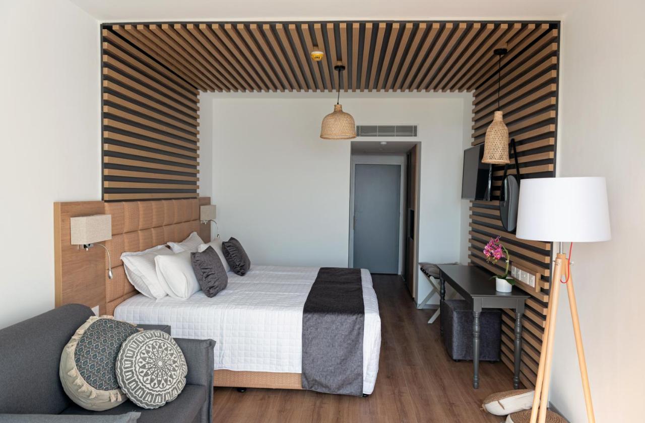 Piere Anne Beach Hotel Ajía Nápa Eksteriør bilde